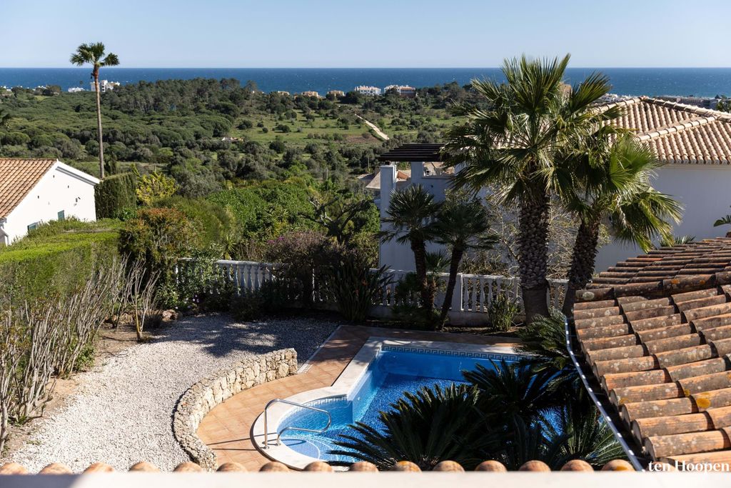 Property photo 2 of 30