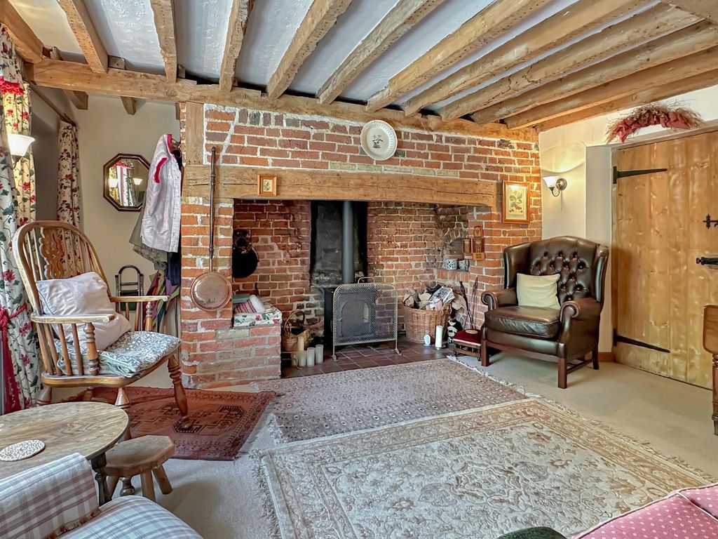 Property photo 3 of 25 Img (2).Jpg