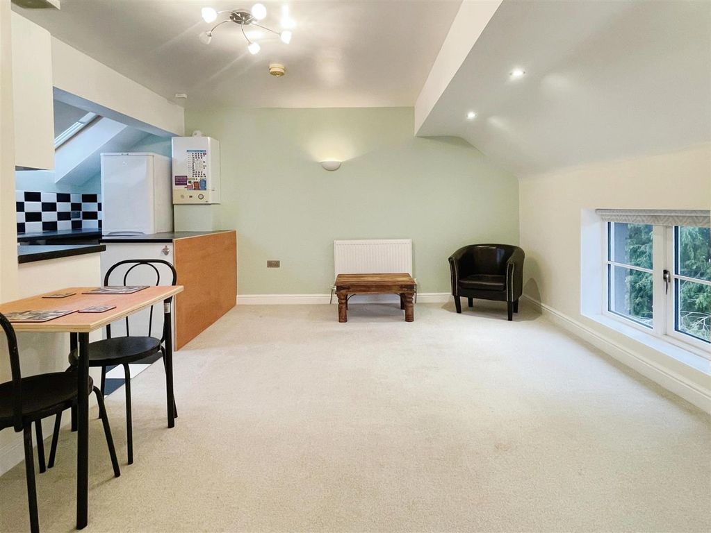 Property photo 3 of 12 Living Room