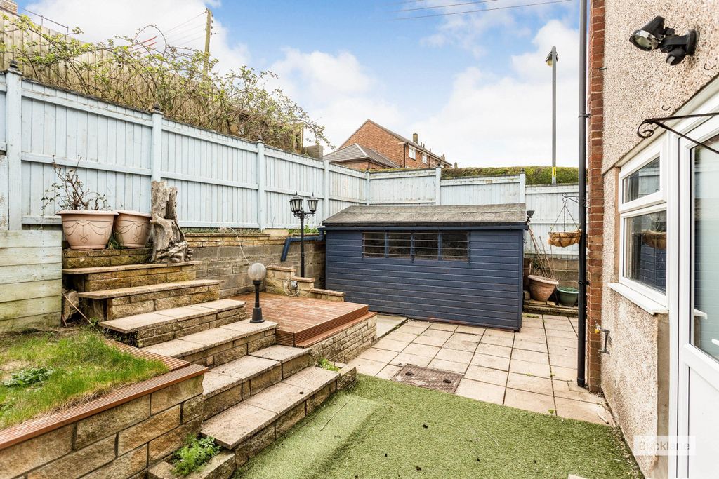 Property photo 2 of 15