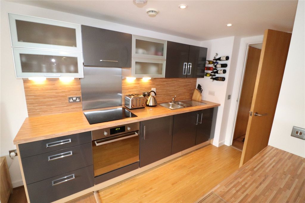 Property photo 1 of 6 Picture No. 03