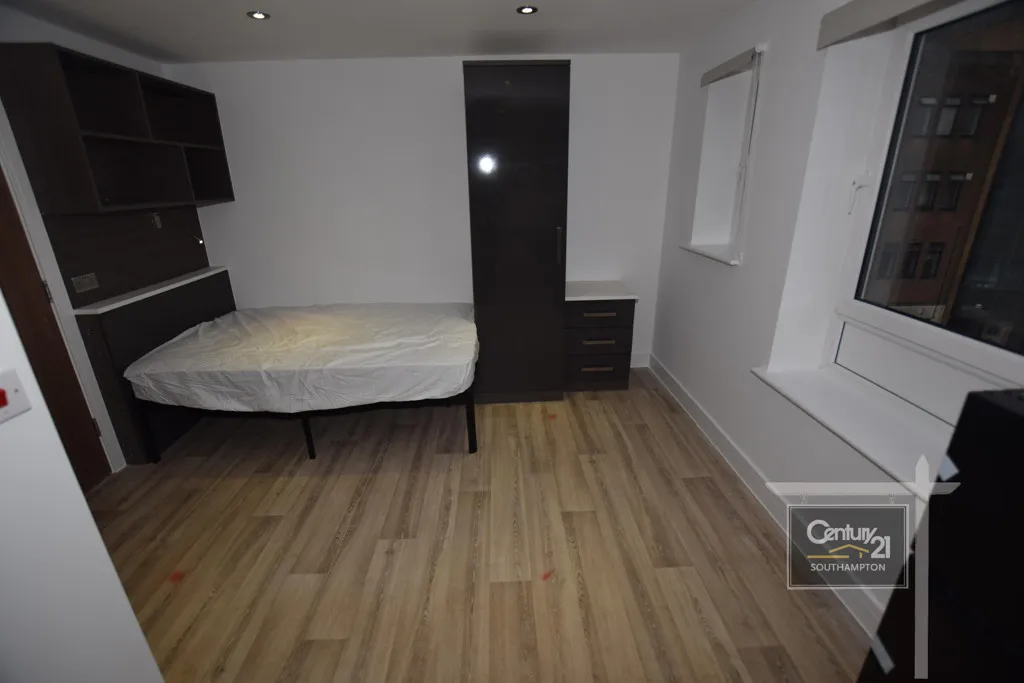 Apartment in Southampton, Bedford Place, The Polygon - View 6