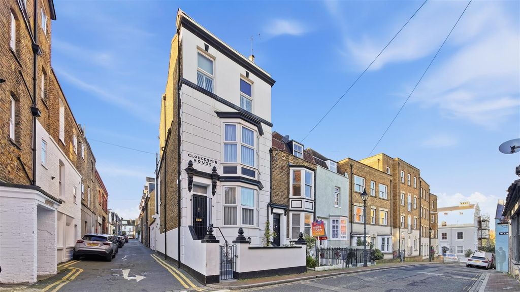 Property photo 1 of 56 Img_20251213_110409_157.Jpg