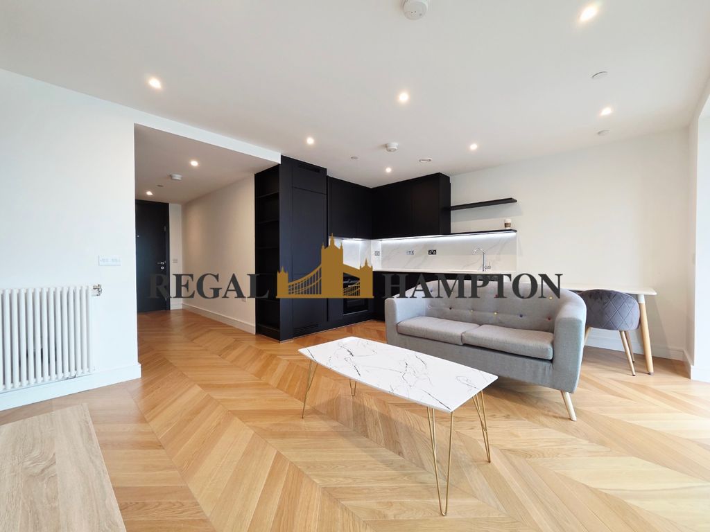 Property photo 2 of 12