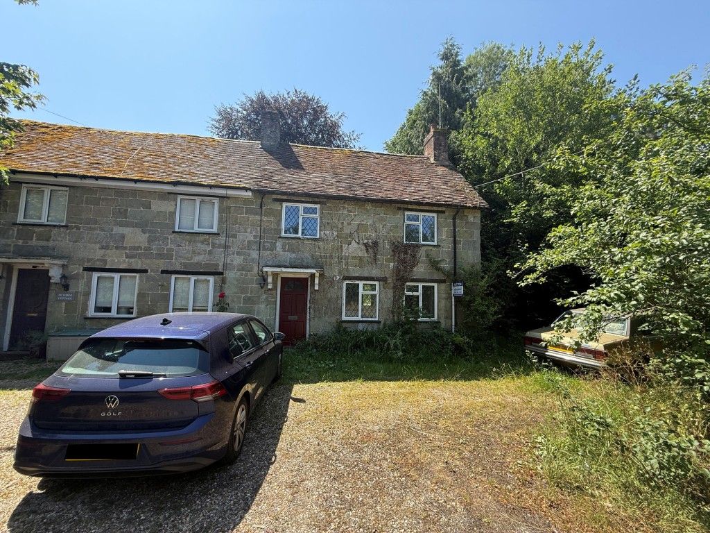 Property photo 1 of 7 Front View Of The Cottage