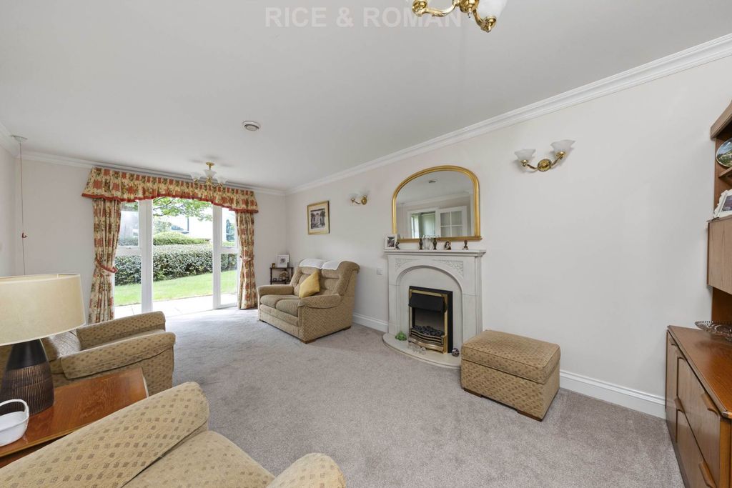 Property photo 3 of 16