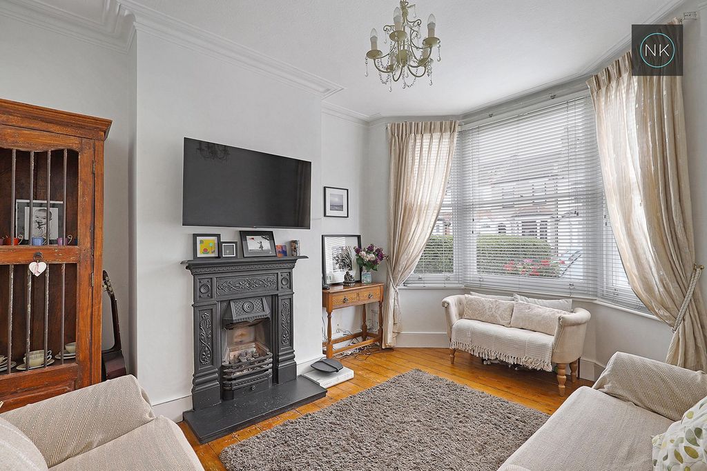 Property photo 3 of 21 4335883