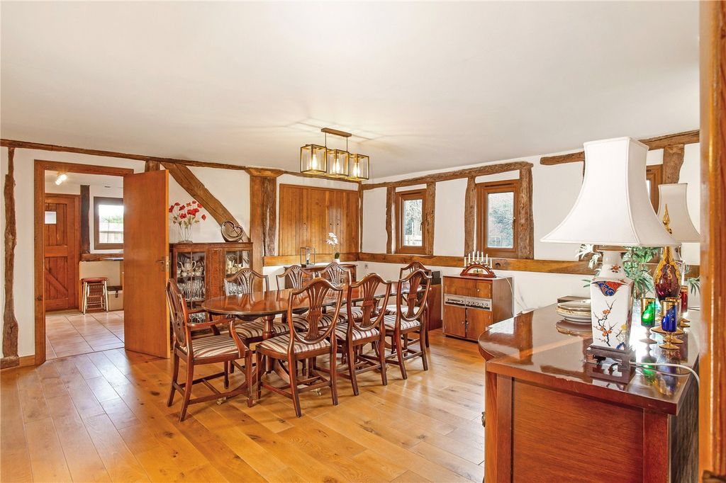 Property photo 3 of 14 Dining Room