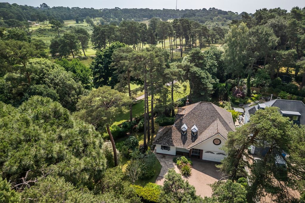 Property photo 1 of 39