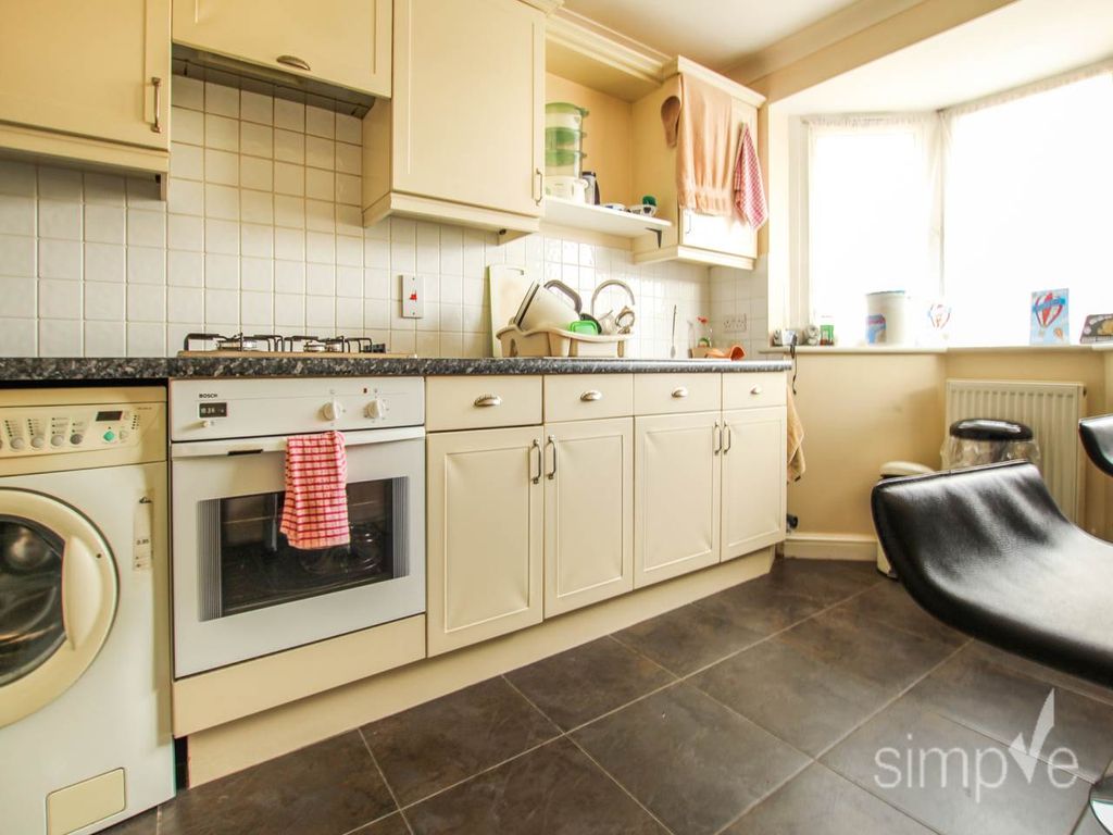 Property photo 3 of 18 Img_0445