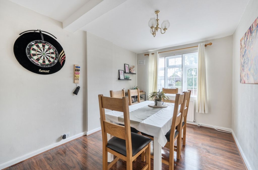 Property photo 3 of 10 1495955 (21)