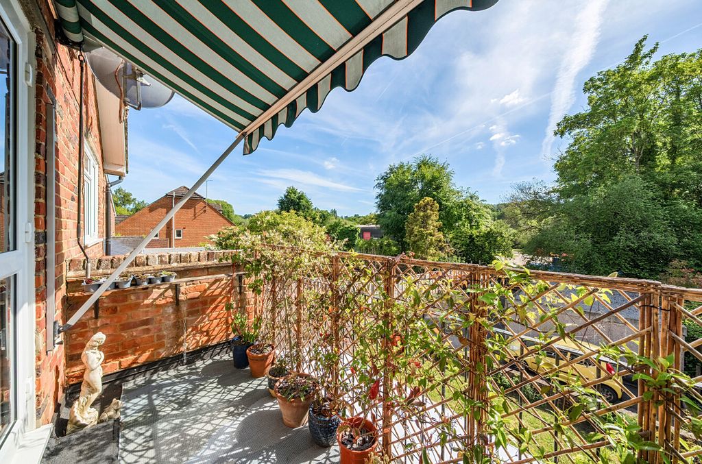 Property photo 1 of 21 1458593-13-6A0F2E...