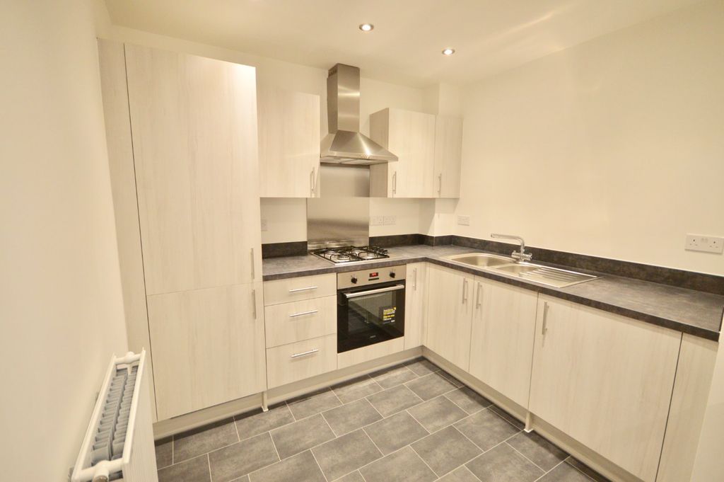 Property photo 3 of 10 Picture No. 21