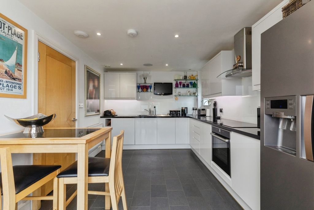 Additional image 10 of 3 bed flat for saleLime Kiln Road, Bristol BS8
