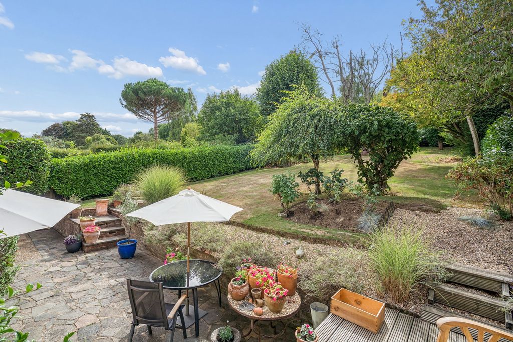 Property photo 2 of 18