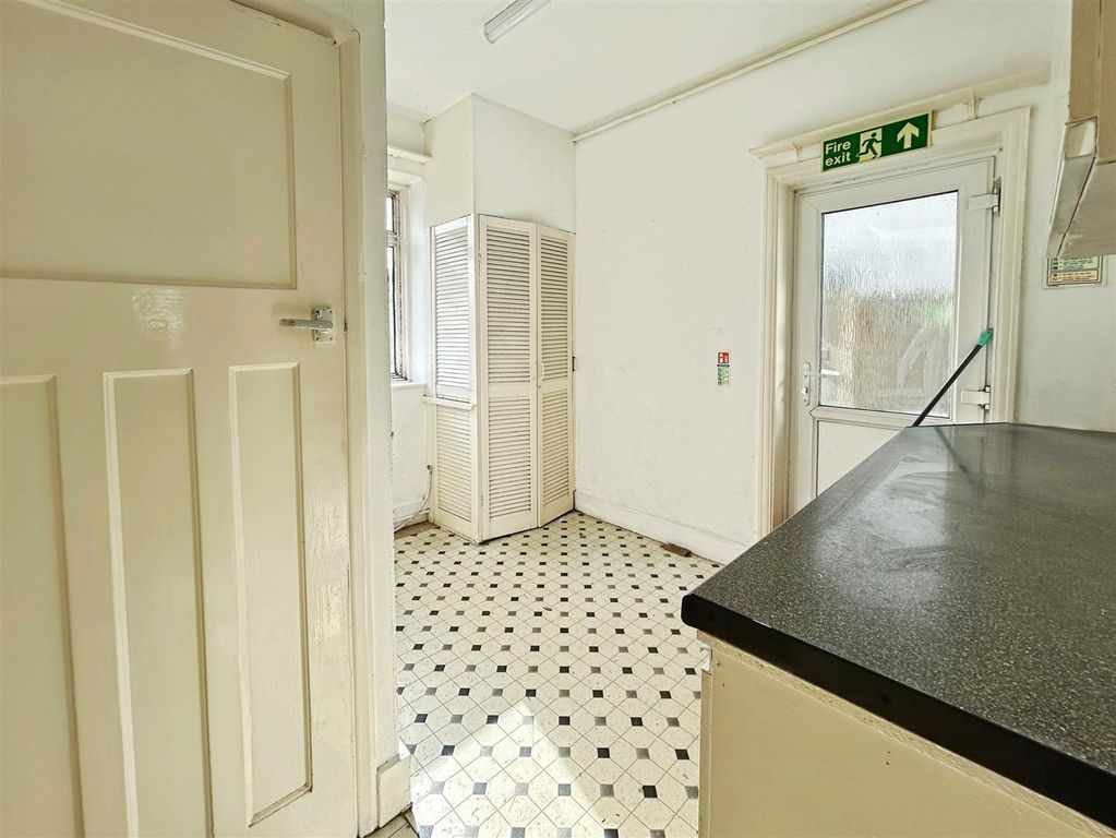 Property photo 3 of 6 Bf1108F8-Img_1998.Jpeg