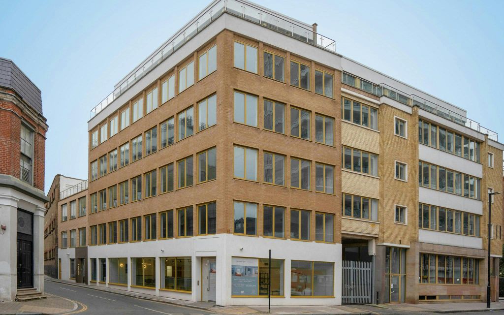 Property photo 1 of 6 d0664E8d-71c4-4E46-94Be-5d7c939ba35A.Jpg
