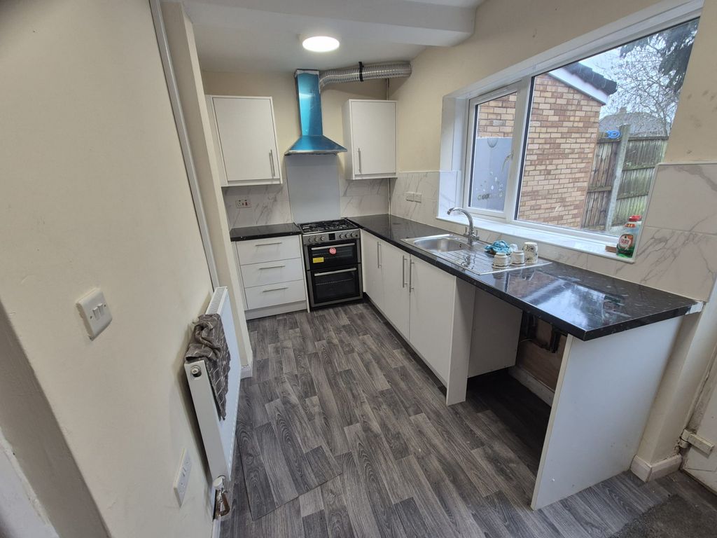 Property photo 2 of 6 Gallery