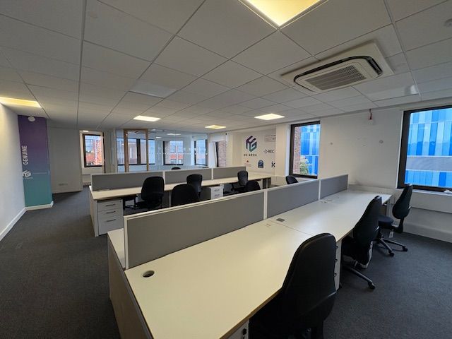 Property photo 2 of 6