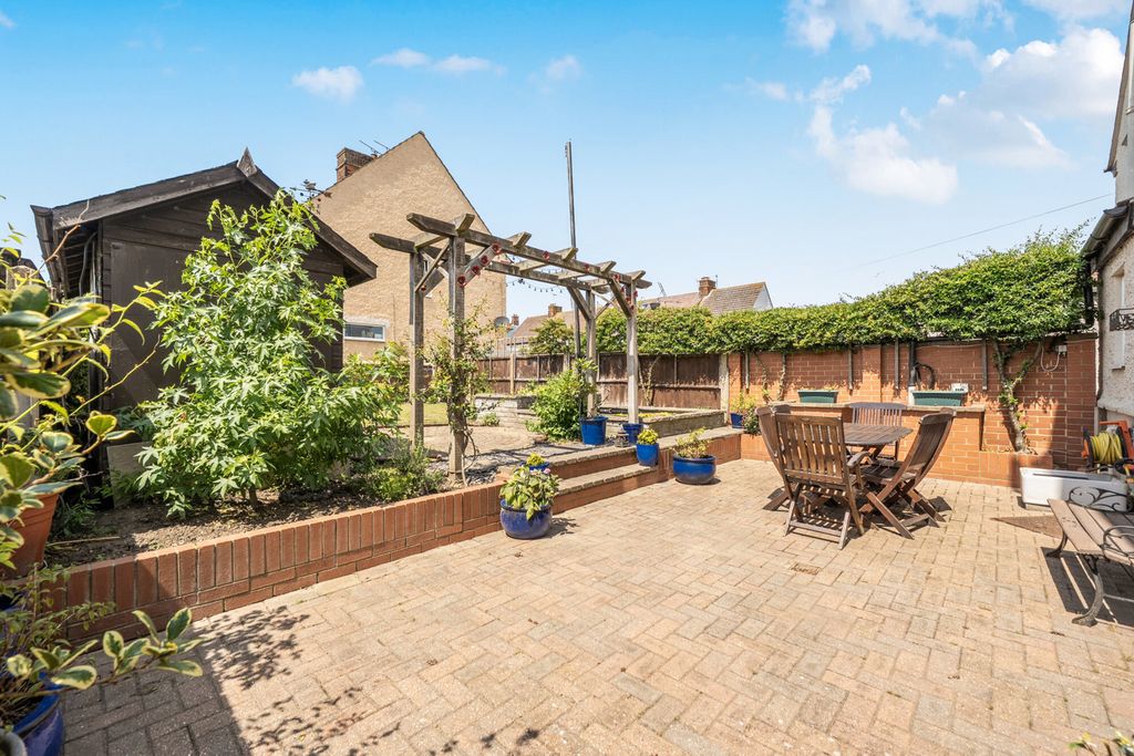 Property photo 3 of 24 1484113-20-6A3E85...