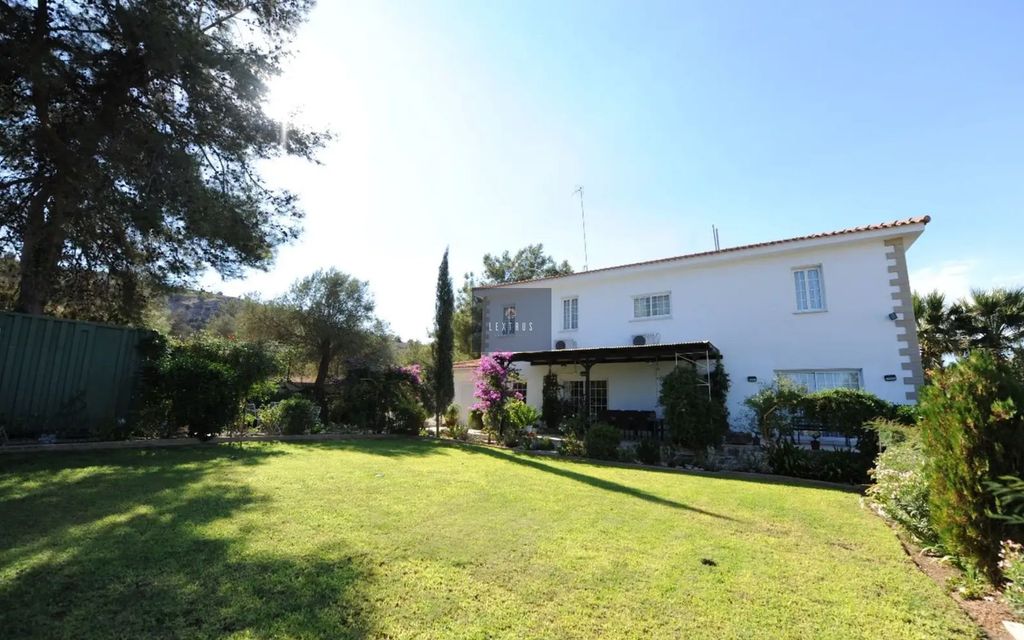 Property photo 1 of 15