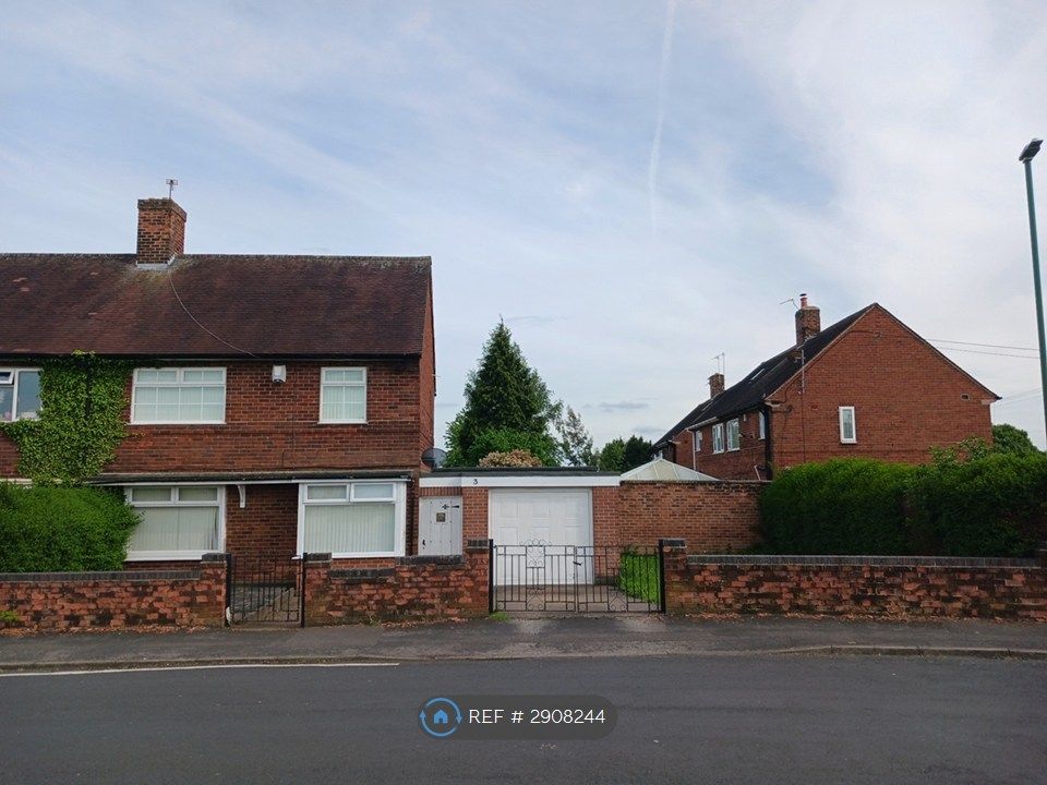 Property photo 2 of 32