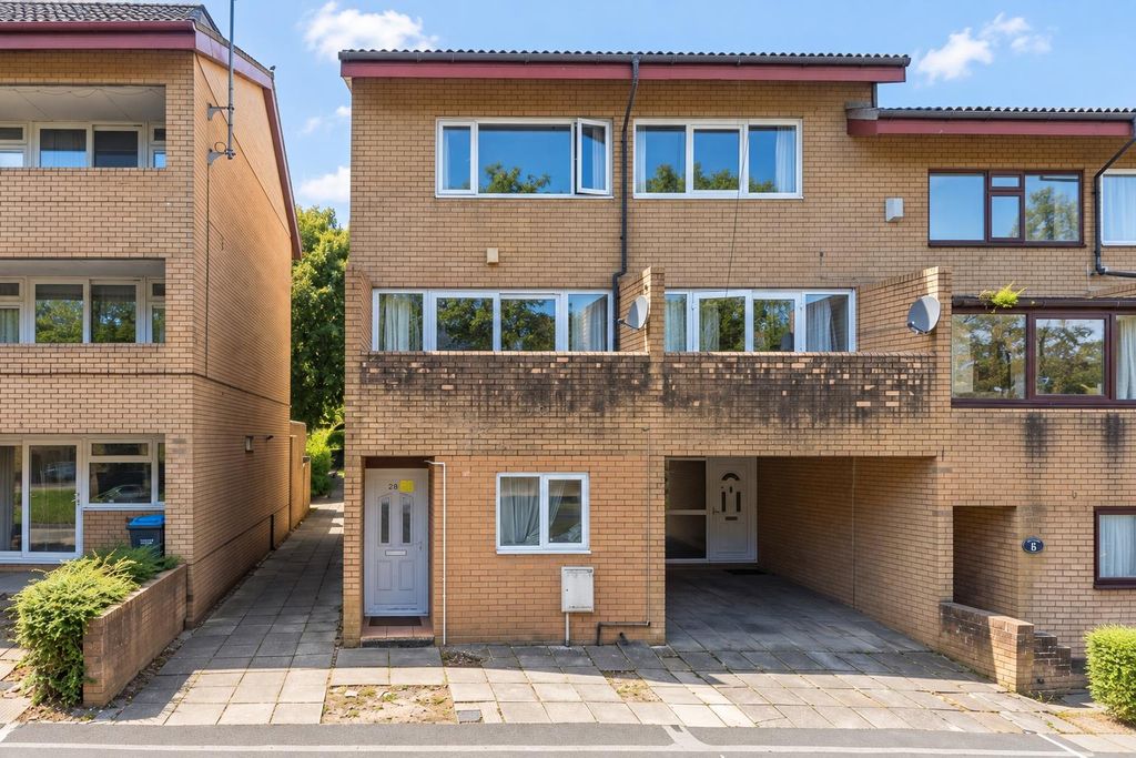 Property photo 1 of 7