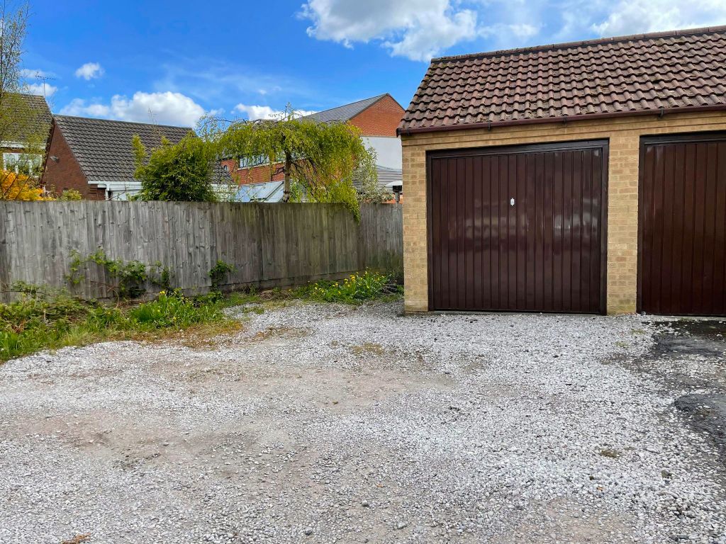 Property photo 2 of 11