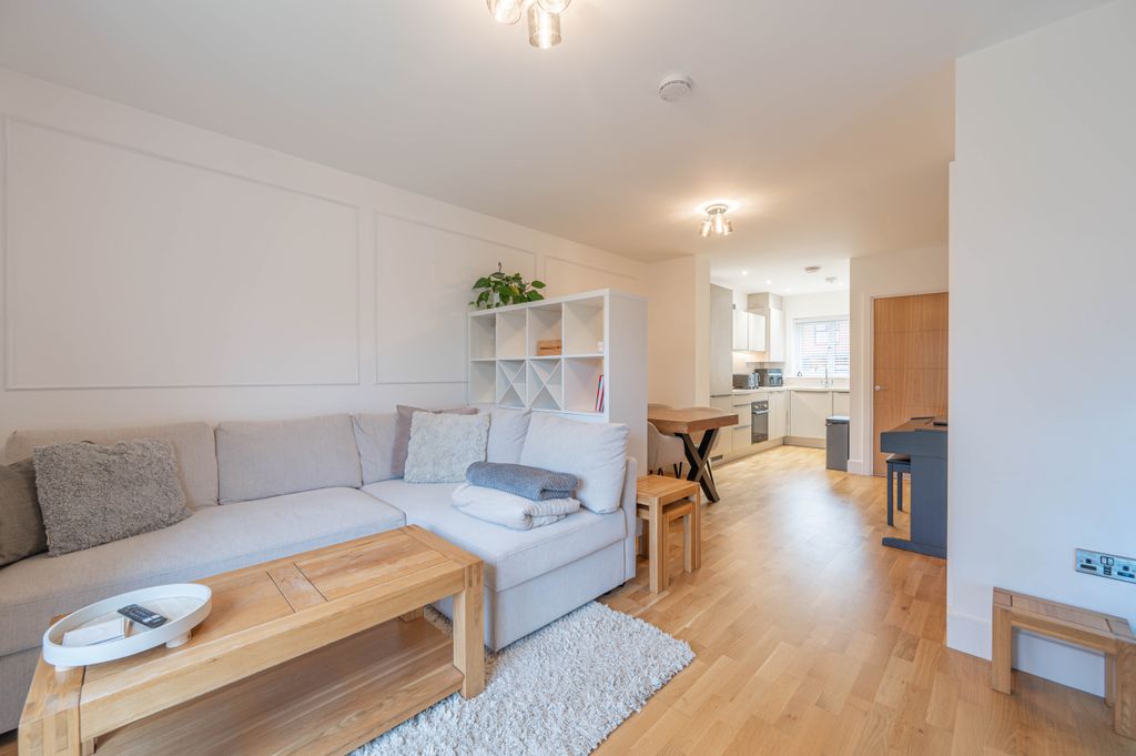 Property photo 3 of 14 Dsc_4001-Hdr