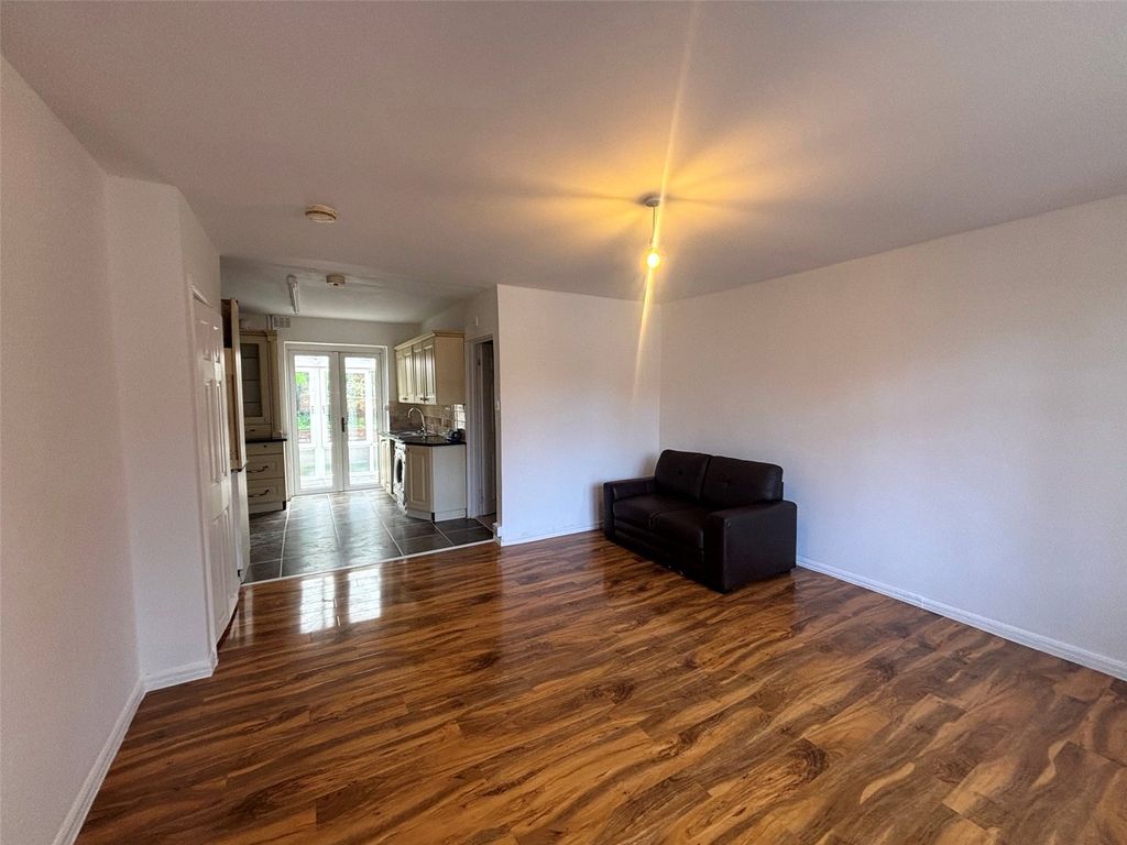 Property photo 3 of 16 Living Room