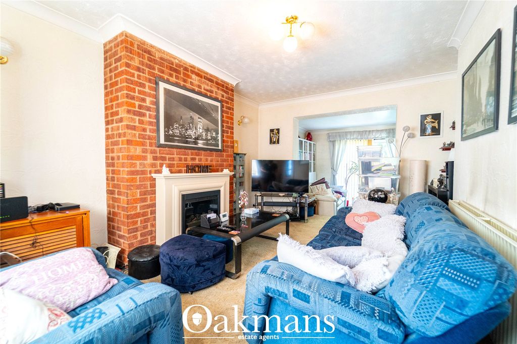 Property photo 3 of 17 Picture No. 01