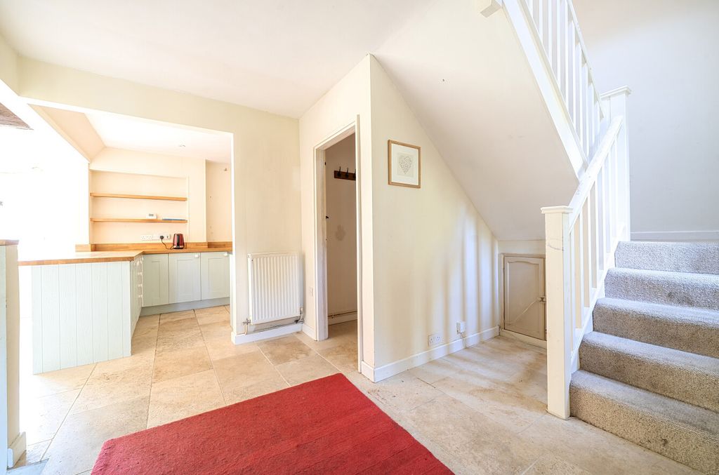 Property photo 3 of 19 Hallway