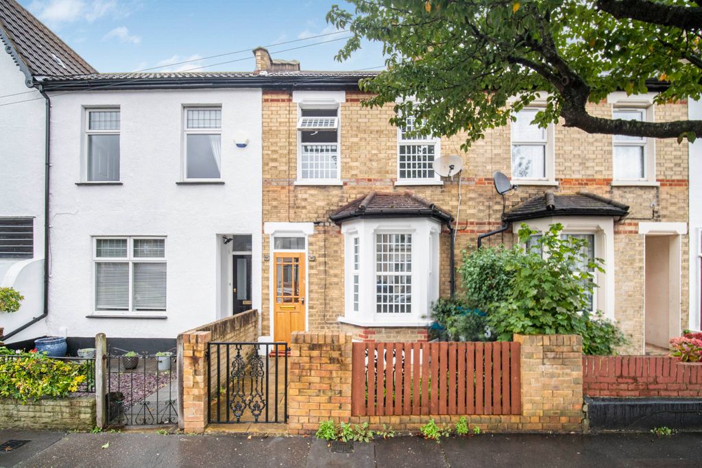 Property photo 3 of 17 31_39983