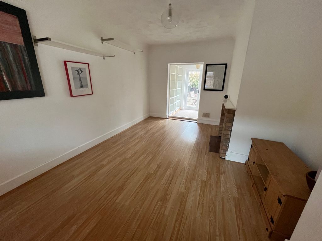 Property photo 2 of 14 Living Room