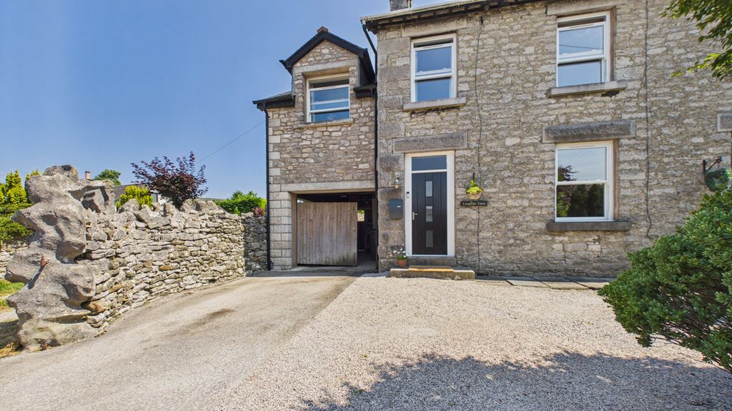 Property photo 1 of 30