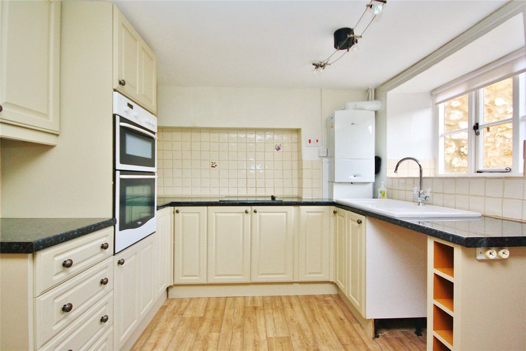 Property photo 3 of 17 Picture No. 03