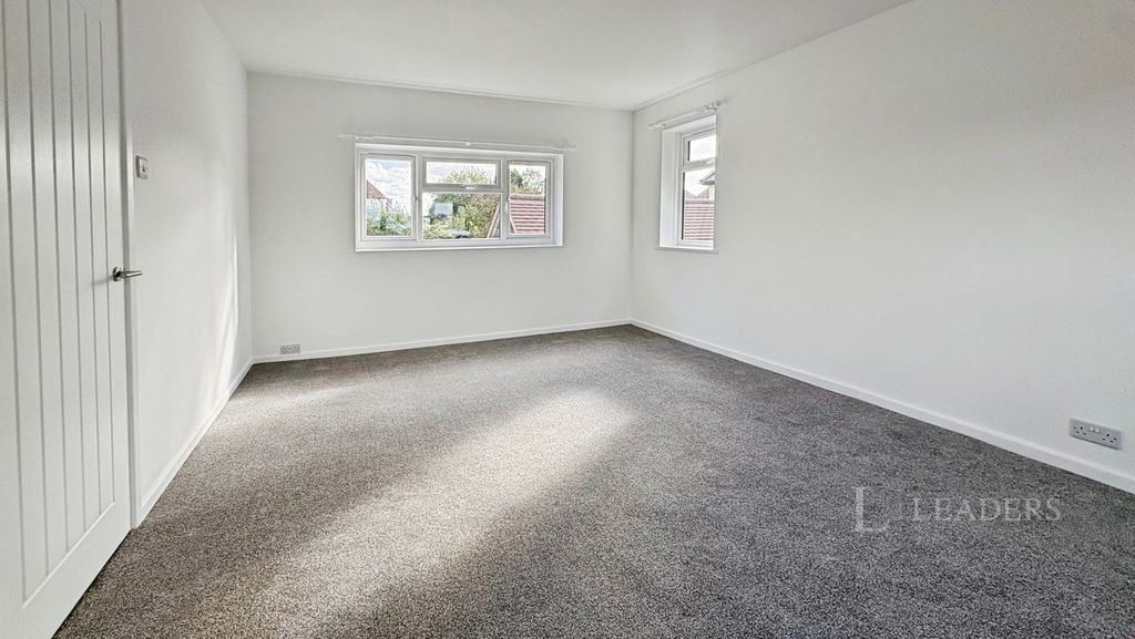 Property photo 1 of 10 Pbox-Img.Jpeg