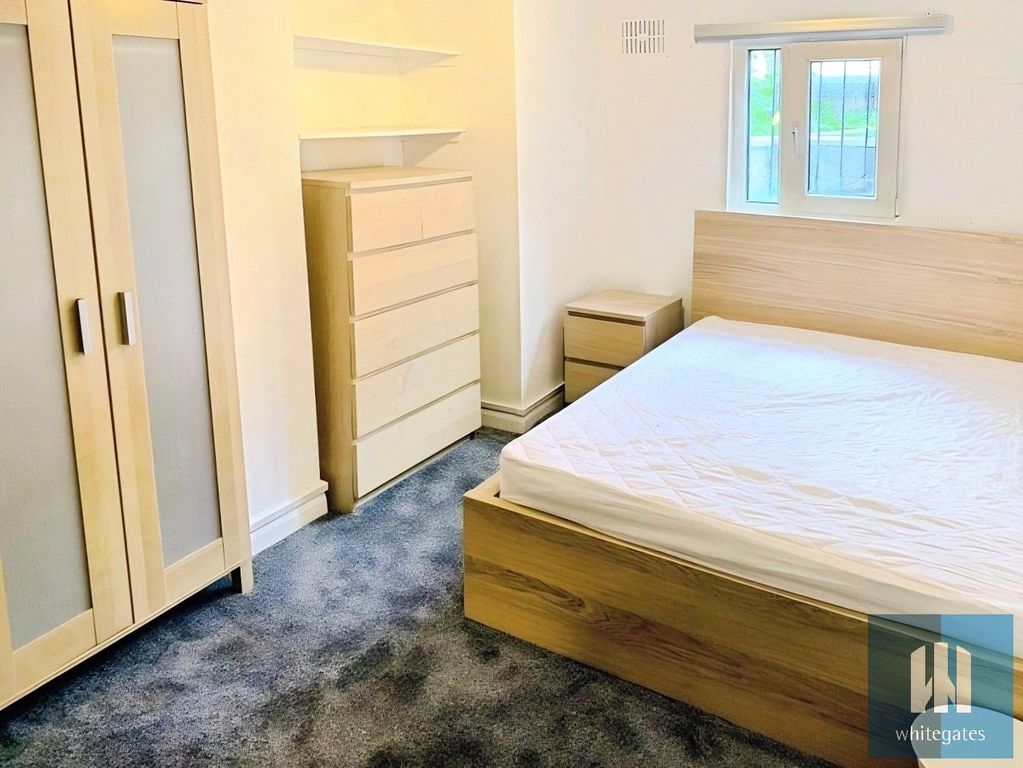 6 bed shared accommodation to rentBurchett Grove, Woodhouse, Leeds LS6 photo 5