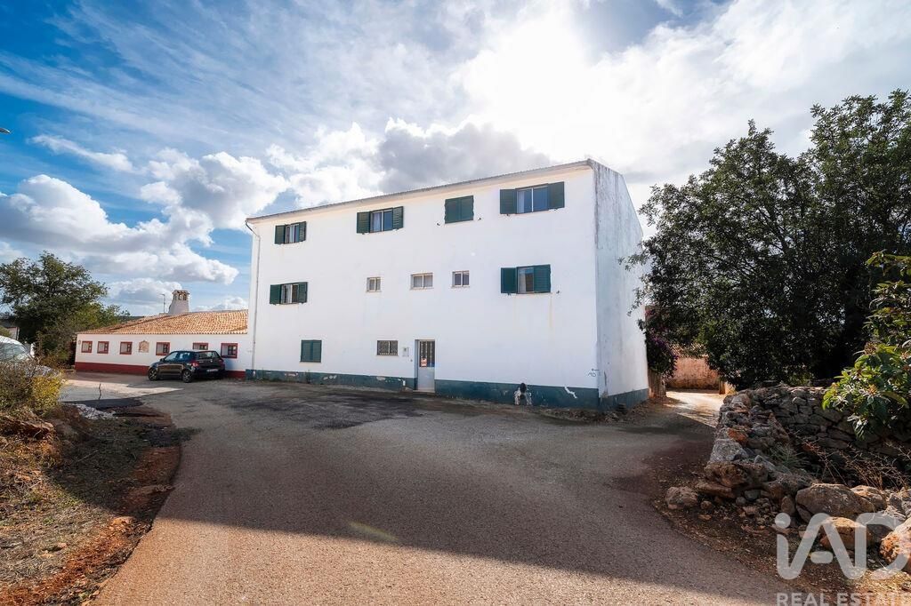 Property photo 1 of 37