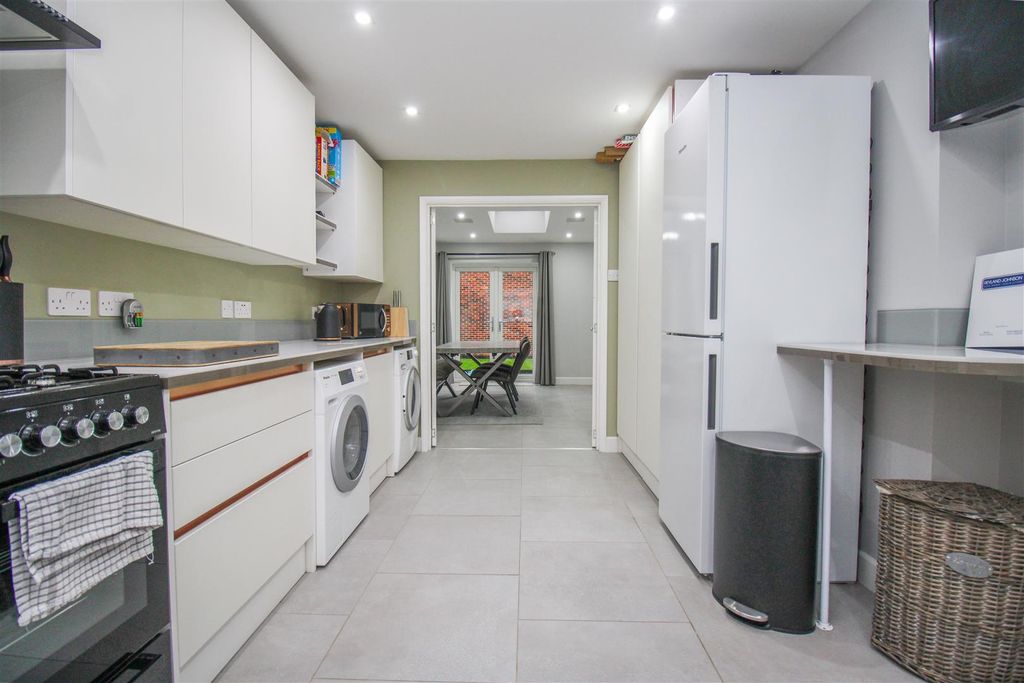 Property photo 2 of 15 Img_6971.Jpg