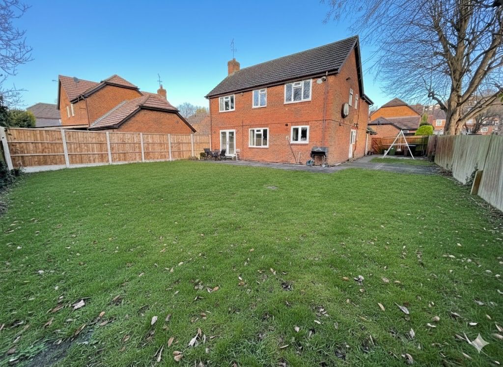 Property photo 2 of 17 3810993