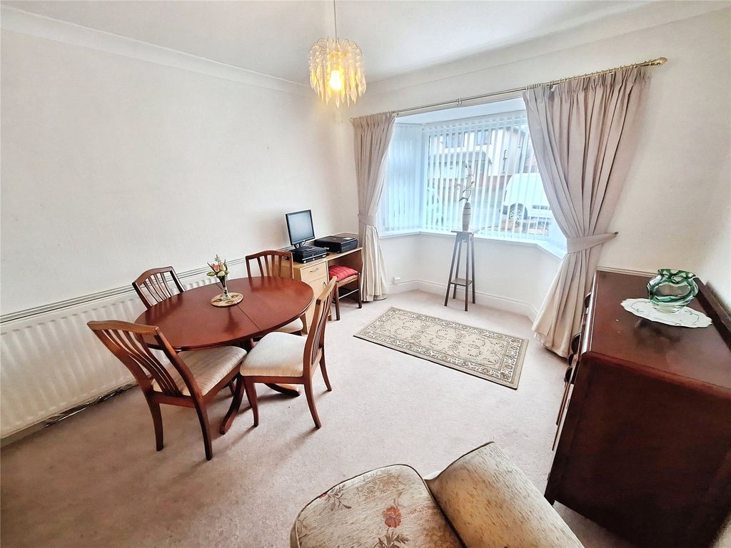 Property photo 3 of 13 Dining Room