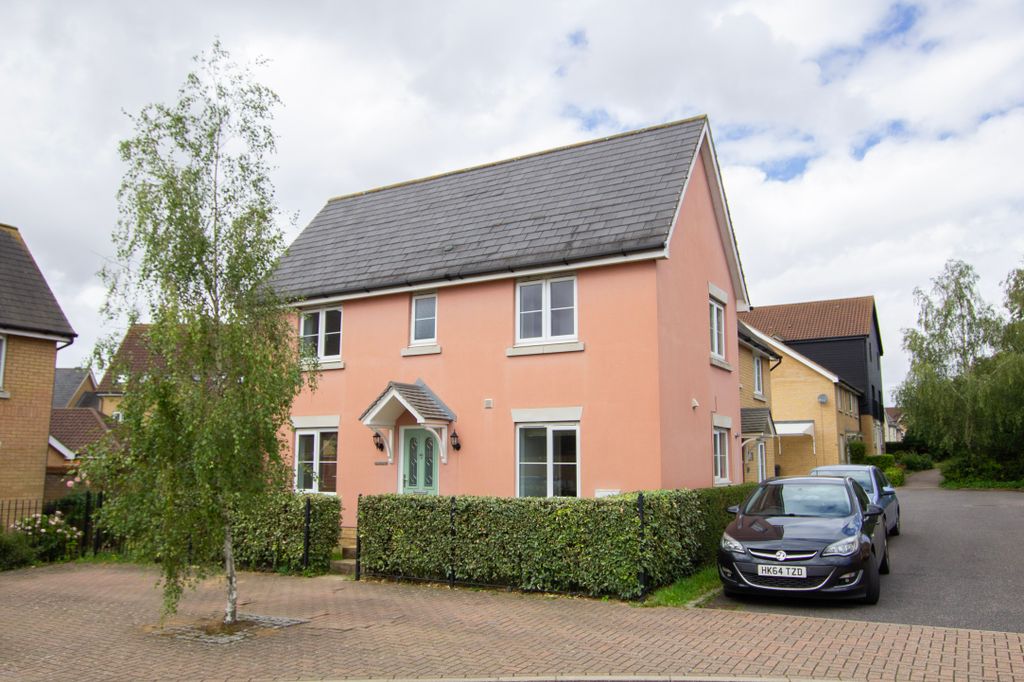 Property photo 1 of 12 Front