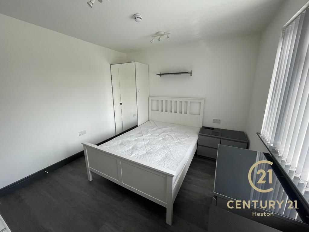 Property photo 2 of 6