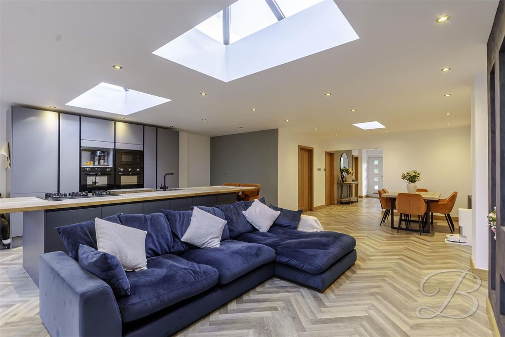Property photo 3 of 31 Ccltd-4.Jpg