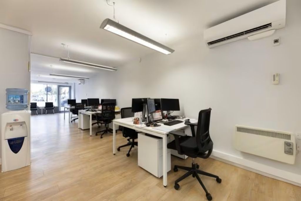 Property photo 2 of 5