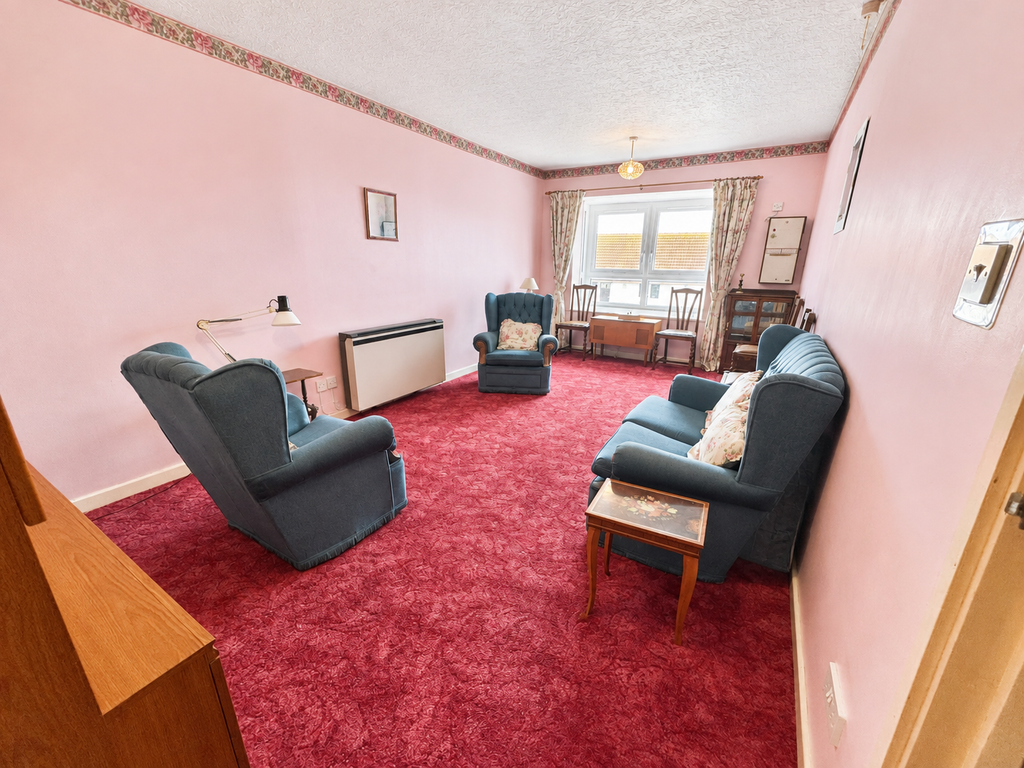 Property photo 3 of 16