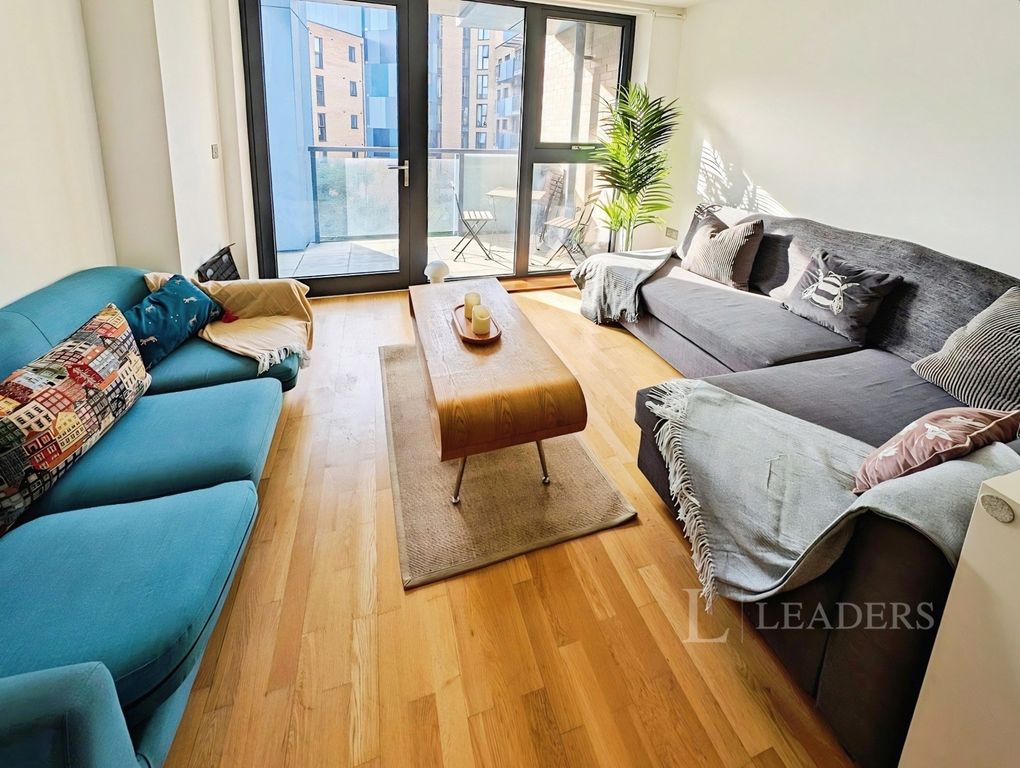 Property photo 2 of 8 Pbox-Img.Jpg