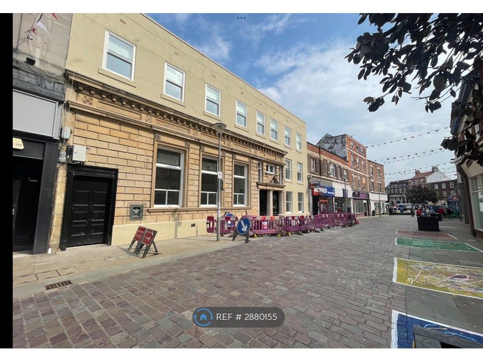 Property photo 2 of 20