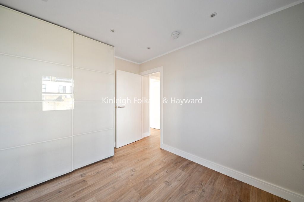 Property photo 3 of 13 Picture No. 22